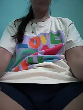 Snapshot of rossana99_ chatting on 06/21/26, 11:02 rossana99 online show from 06/21/26, 11:02