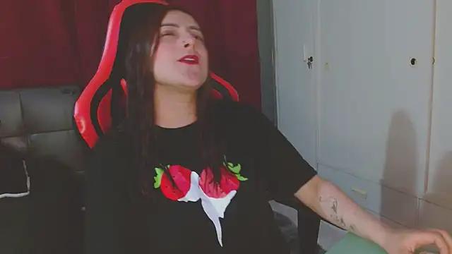 Noamartin  online show from 12/10/24, 02:05