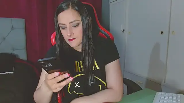 Noamartin  online show from 10/12/25, 02:10