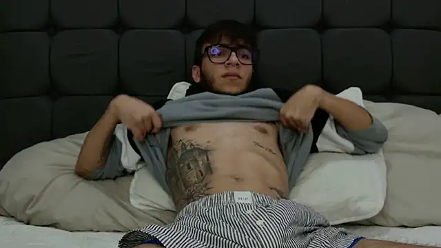 alejdrip online show from 03/02/25, 01:47