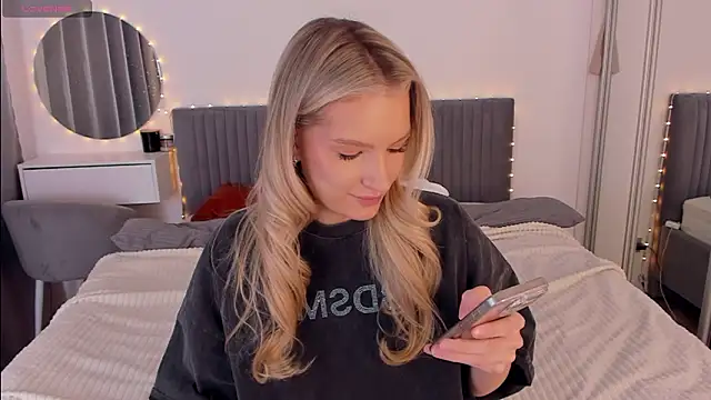 CassieRayss online show from 01/17/26, 12:10