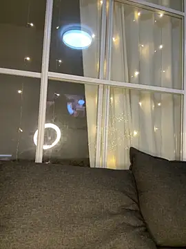 Snapshot of hotAssHell_ chatting on 12/29/24, 07:00 hotAssHell online show from 12/29/24, 07:00