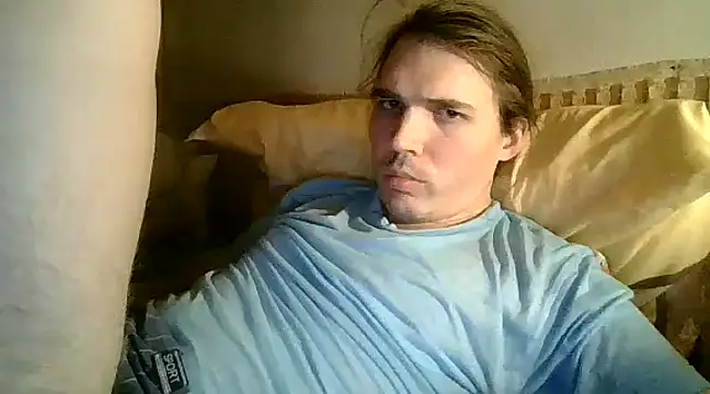 Snapshot of Davideksexy chatting on 12/04/24, 04:05 Davideksexy online show from 12/04/24, 04:05