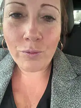 xsexycurvymilf online show from 12/23/24, 10:53