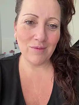 xsexycurvymilf online show from 01/31/25, 09:16