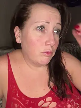 xsexycurvymilf online show from 02/19/25, 09:03