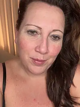 xsexycurvymilf online show from 02/21/25, 02:48