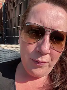 xsexycurvymilf online show from 03/10/25, 12:04