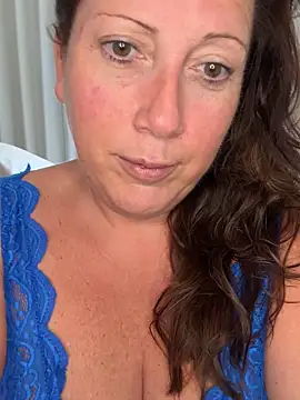 xsexycurvymilf online show from 09/22/25, 02:08