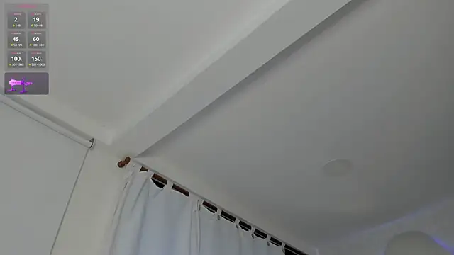 Snapshot of sara_evans02 chatting on 01/15/26, 10:35 sara evans02 online show from 01/15/26, 10:35