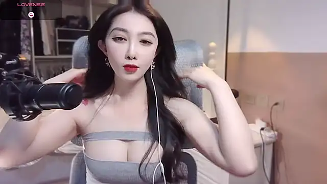 vyizh- online show from 02/20/25, 05:44