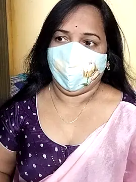 Snapshot of Susma-Telugu chatting on 12/22/25, 06:21 Susma-Telugu online show from 12/22/25, 06:21