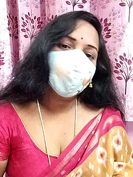 Snapshot of Susma-Telugu chatting on 05/05/26, 09:28 Susma-Telugu online show from 05/05/26, 09:28