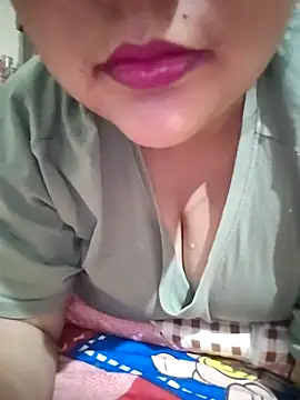 Snapshot of _Redwine_ chatting on 03/27/26, 02:39 Redwine online show from 03/27/26, 02:39