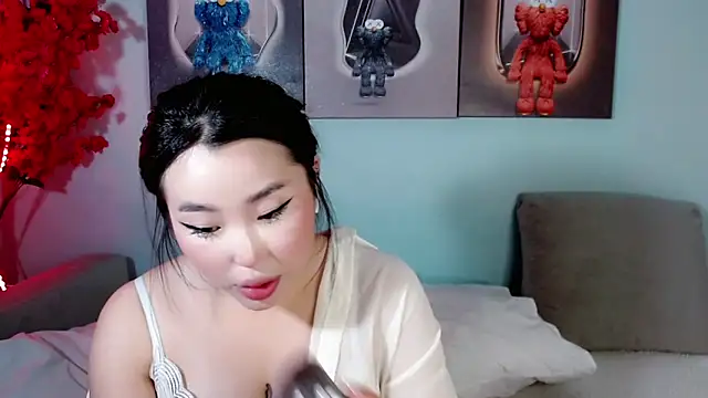 Snapshot of ichiben chatting on 01/22/25, 06:10 ichiben online show from 01/22/25, 06:10