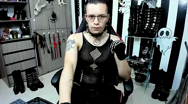 daven56 online show from 12/19/24, 01:29