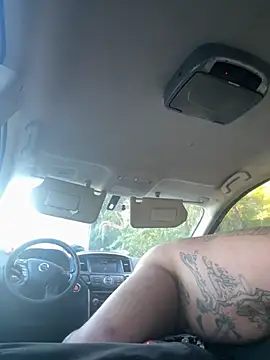 Snapshot of Your_Going2Luv_Me chatting on 10/04/25, 12:14 Your Going2Luv Me online show from 10/04/25, 12:14