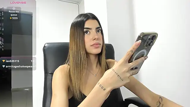 Snapshot of MerySummer chatting on 02/27/25, 12:43 MerySummer online show from 02/27/25, 12:43