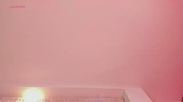 Karoline Marin online show from 12/23/24, 10:12