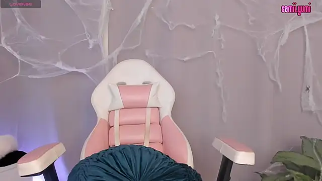 sami monroe online show from 10/14/25, 03:46