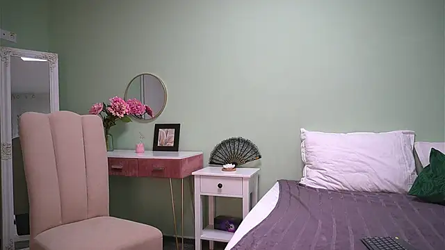 HaileyMoonn online show from 09/17/25, 03:30