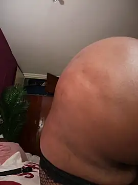 SSEXYBUBBLEBUTT101 online show from 02/07/26, 03:43