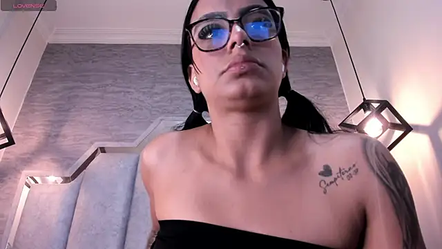 Snapshot of Andreita_Jones chatting on 06/21/26, 12:30 Andreita Jones online show from 06/21/26, 12:30