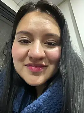 dannarossy  online show from 01/16/25, 07:38