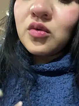 dannarossy  online show from 01/17/25, 08:13