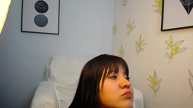 dannarossy  online show from 01/22/25, 11:34