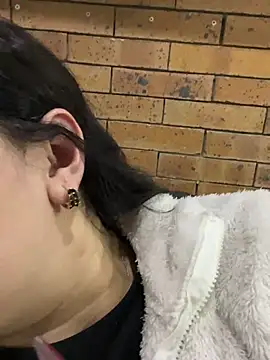 dannarossy  online show from 01/23/25, 08:25