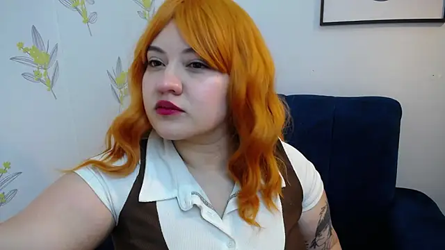 dannarossy  online show from 02/11/25, 12:58