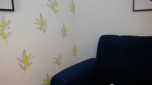 dannarossy  online show from 02/11/25, 04:02