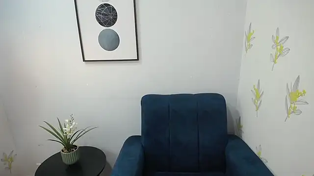 dannarossy  online show from 03/19/25, 12:34