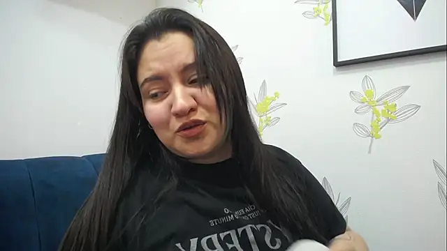 dannarossy  online show from 03/21/25, 12:39