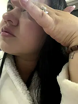 dannarossy  online show from 09/16/25, 10:16