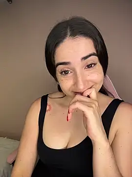 Snapshot of Victoria-And1 chatting on 02/17/26, 08:48 Victoria-And1 online show from 02/17/26, 08:48