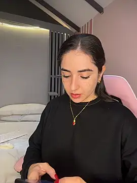 Snapshot of Victoria-And1 chatting on 02/24/26, 01:36 Victoria-And1 online show from 02/24/26, 01:36