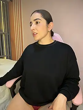 Snapshot of Victoria-And1 chatting on 03/07/26, 02:08 Victoria-And1 online show from 03/07/26, 02:08