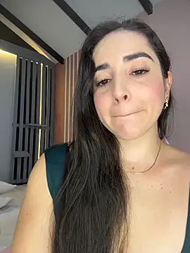 Snapshot of Victoria-And1 chatting on 04/08/26, 01:05 Victoria-And1 online show from 04/08/26, 01:05