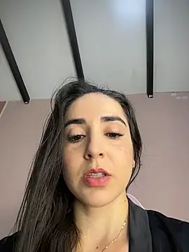 Snapshot of Victoria-And1 chatting on 04/14/26, 01:11 Victoria-And1 online show from 04/14/26, 01:11