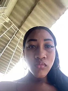 AleezaFrench online show from 02/22/25, 08:20