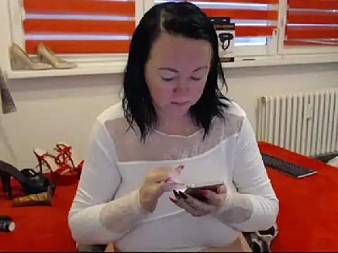 Alexie33 online show from 02/22/25, 08:18