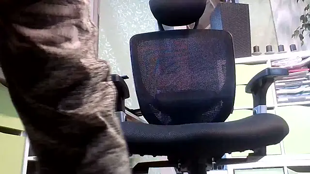 Snapshot of boy-nude chatting on 12/09/24, 09:39 boy-nude online show from 12/09/24, 09:39