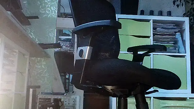 Snapshot of boy-nude chatting on 10/28/25, 07:45 boy-nude online show from 10/28/25, 07:45