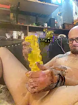 Snapshot of Herwish chatting on 01/10/26, 04:42 Herwish online show from 01/10/26, 04:42