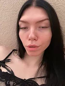 Lisaaa Alisa online show from 02/02/25, 07:52