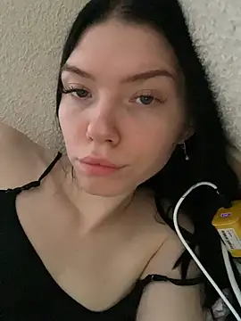 Lisaaa Alisa online show from 02/05/25, 03:23