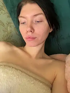 Snapshot of Lisaaa_Alisa chatting on 11/18/25, 03:56 Lisaaa Alisa online show from 11/18/25, 03:56