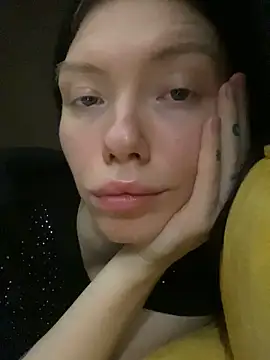 Lisaaa Alisa online show from 12/18/25, 02:12